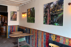 Mur droit de la salle