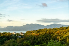Un jour d'exception se lève, la Soufrière est entièrement dégagée