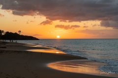 Double coucher de soleil sur la plage de la Perle